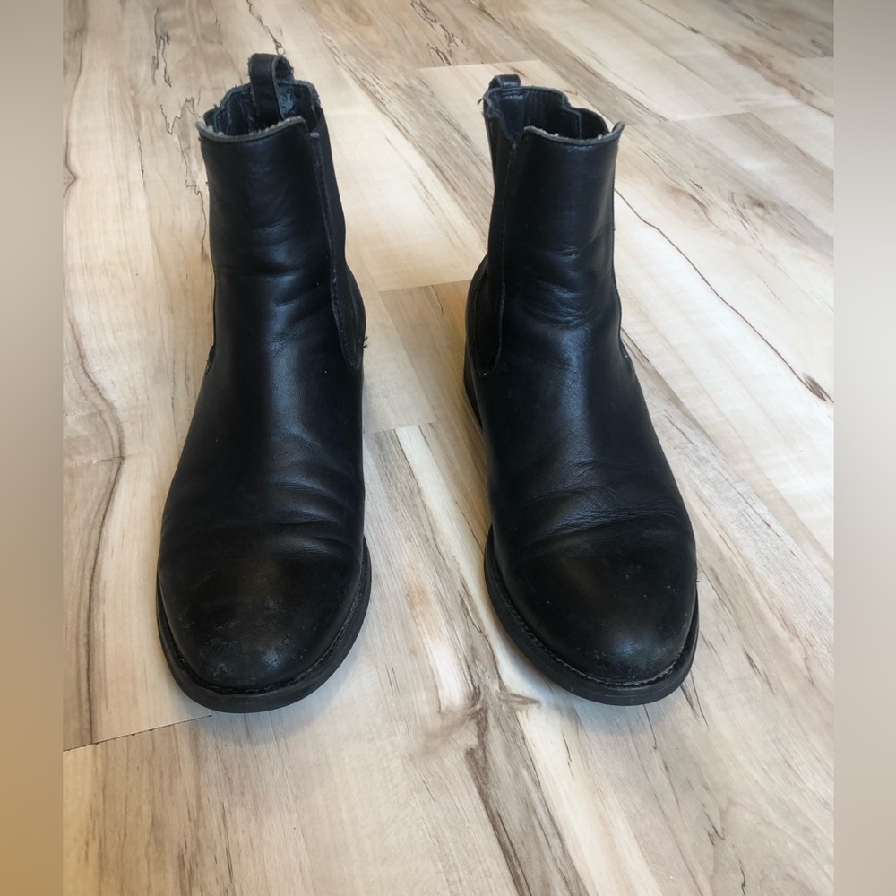 Thursday Boot Company Duke Black Chukka Boots 20660 Size 9.5 Excellent Soles